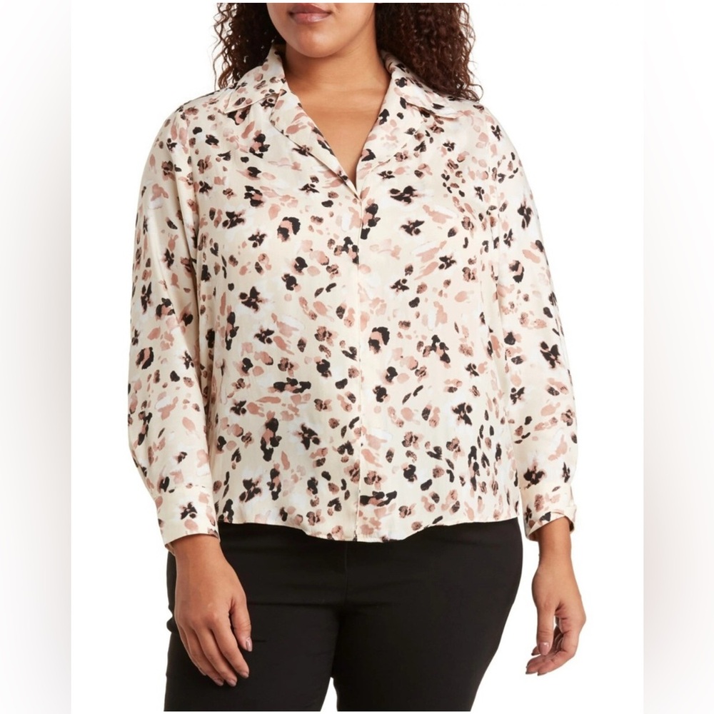 Tahari Cream And Black Patterned Button Down Shirt - image 1
